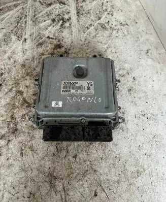 Volvo XC60 Engine control unit/module P31303388