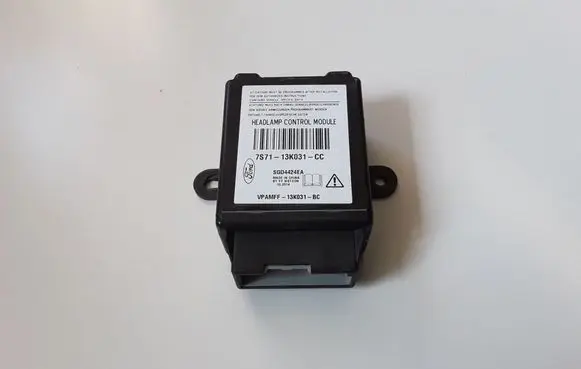 Ford Kuga II Light module LCM 7S7113K031CC