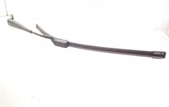 Volkswagen Golf V Front wiper blade arm 1Q1955409