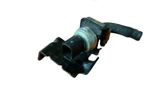 Opel Vivaro Exhaust gas pressure sensor 8201000764 H8200443536