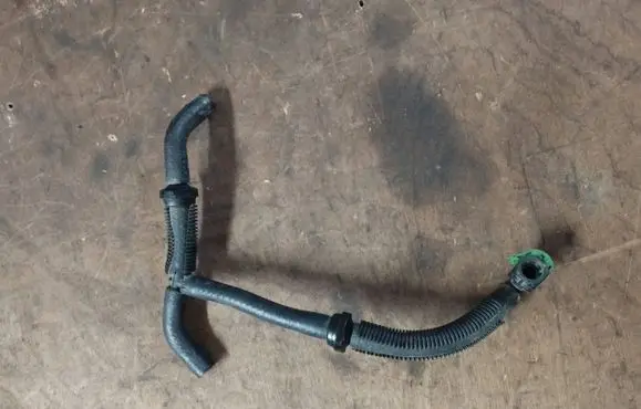 Chrysler Town u0026 Country V Vacuum line/pipe/hose 68029381AC