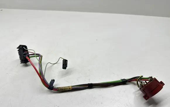 BMW 5 E34 Ignition lock contact 13909744