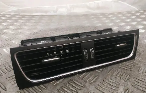 Audi A4 S4 B8 8K Dashboard air vent grill cover trim 8T2820951D