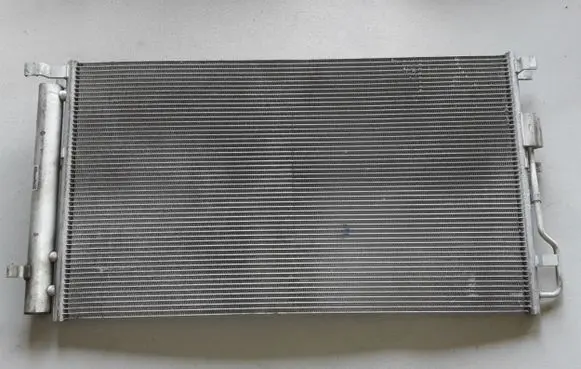 Hyundai Tucson TL A/C cooling radiator (condenser) 97606D7550