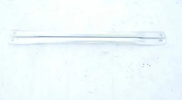 Mercedes-Benz C W205 Front strut bar A2056280724 1310117