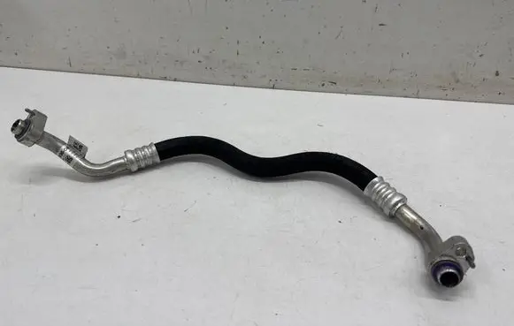BMW iX3 G08 Air conditioning (A/C) pipe/hose 9495636