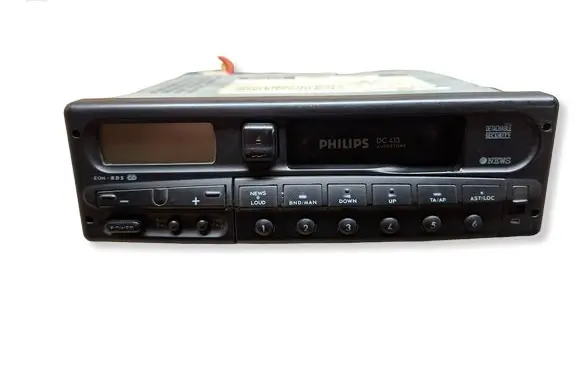 Suzuki Ignis Radio/CD/DVD/GPS head unit DC413 22DC41380 PHILIPS