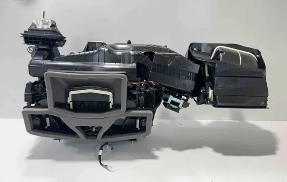 BMW X6 G06 Interior heater climate box assembly 7944537 7944538
