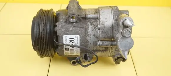 Opel Zafira C Air conditioning (A/C) compressor (pump) 39029422 B14NET