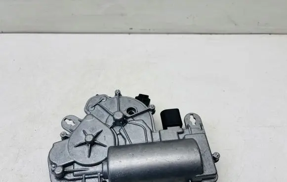 Skoda Superb B8 (3V) Tailgate/trunk/boot lift motor 5TA827887A