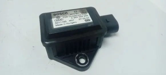 Volkswagen Phaeton ESP acceleration yaw rate sensor 8E0907637A 0265005245