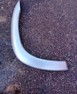 Toyota RAV 4 (XA20) Front arch trim 7560242070