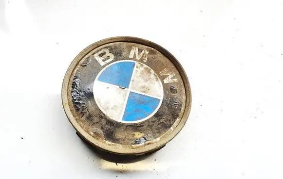 BMW 5 E39 Original wheel cap 6768640