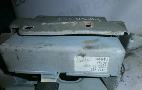 Mazda Xedos 9 ABS control unit/module T00267650C
