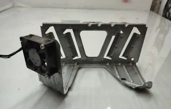 BMW 5 F10 F11 Sound amplifier holder/bracket 9174269 6983075