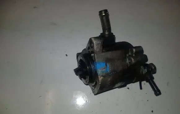 Toyota Avensis T250 Vacuum pump 2930027010