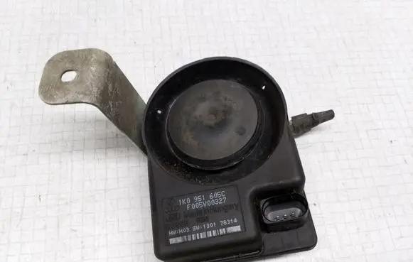 Audi A6 S6 C6 4F Alarm system siren 1K0951605C F005V00327 4F1951285