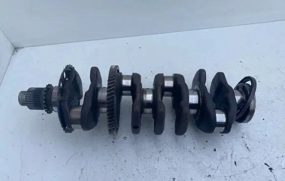 Toyota Avensis T250 Crankshaft 