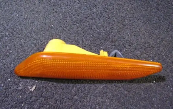 Alfa Romeo 156 Front fender indicator light