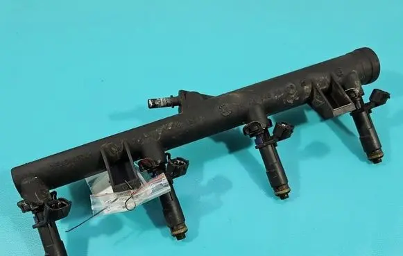 Citroen C4 Grand Picasso Fuel injector 8050P06834 IMPRK1559093