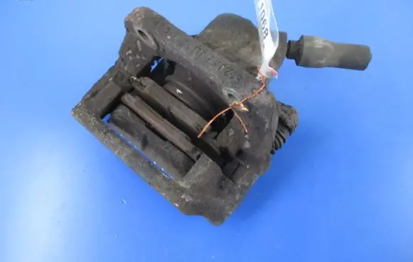 Renault Twingo II Front brake caliper