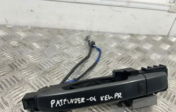 Nissan Pathfinder R51 Front door exterior handle 80610EB
