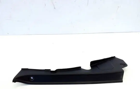 Hyundai Santa Fe Fender end trim 84169S1500