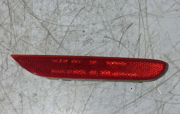 Rear tail light reflector