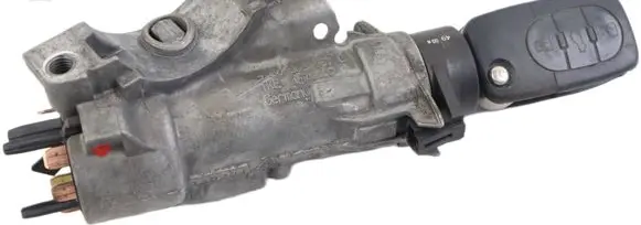 Audi A4 S4 B6 8E 8H Ignition lock 4B0905851C