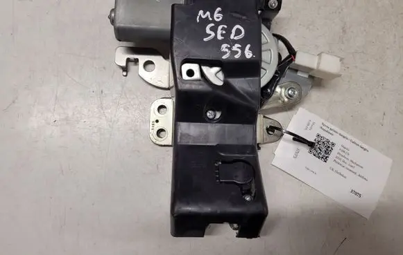 Mazda 6 Tailgate/trunk/boot lock/catch/latch ED451406