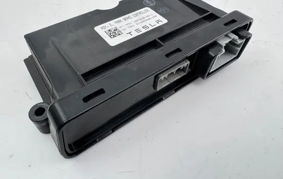Tesla Model S Parking PDC control unit/module 100761800A 2118AD0001169
