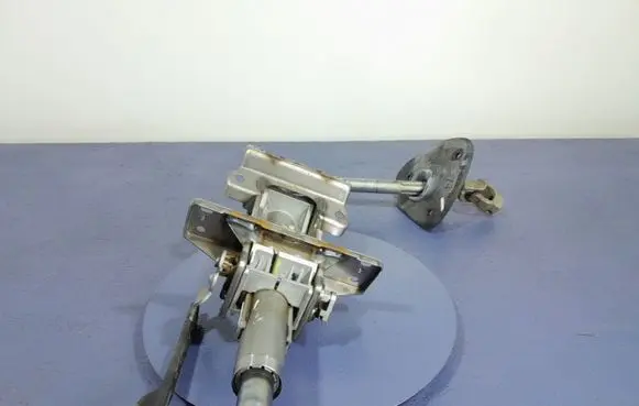 Audi A6 Allroad C7 Steering wheel axle 4G0419502S