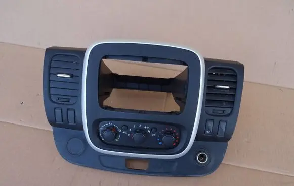 Renault Trafic III (X82) Climate control unit