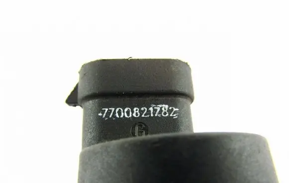 Renault Espace III Windscreen/windshield washer pump 7700821782