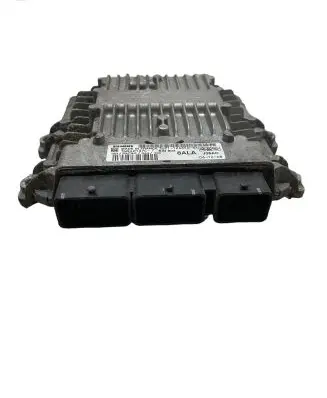 Ford C-MAX I Engine control unit/module 3U7112A650XA 5WS40137CT