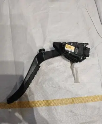 Porsche Cayenne (92A) Accelerator throttle pedal 6PV00802626