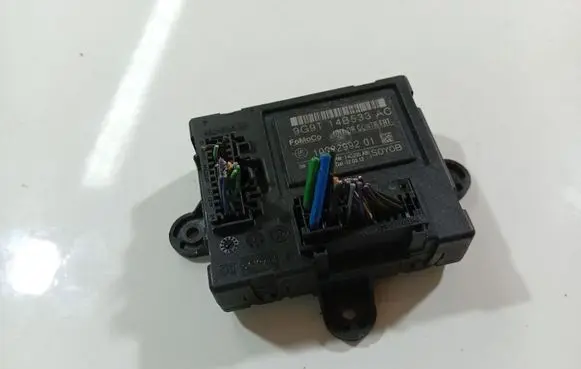 Ford Mondeo MK IV Door control unit/module 9G9T14B533AG