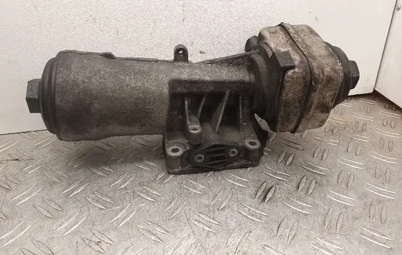 Seat Ibiza IV (6J,6P) Oil filter mounting bracket 045115389K 020117021L