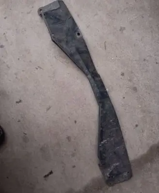 Toyota Verso Rear bumper underbody cover/under tray 583980F020