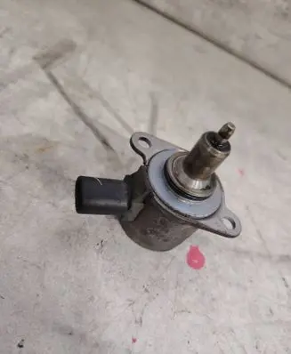 BMW 6 F06 Gran coupe Hydraulic servotronic pressure valve 7882340119 7M16670
