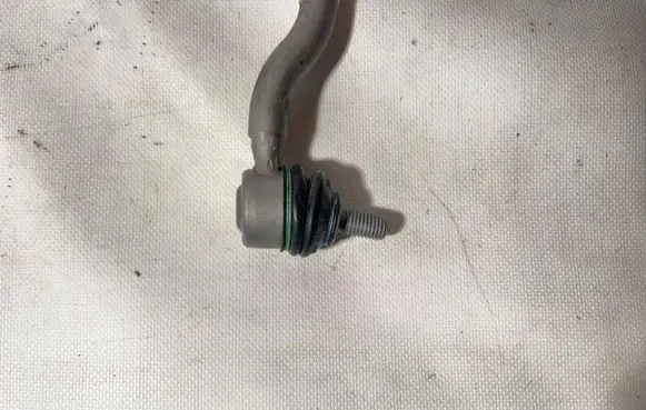 Mercedes-Benz C W203 Front anti-roll bar/stabilizer link A2033203089