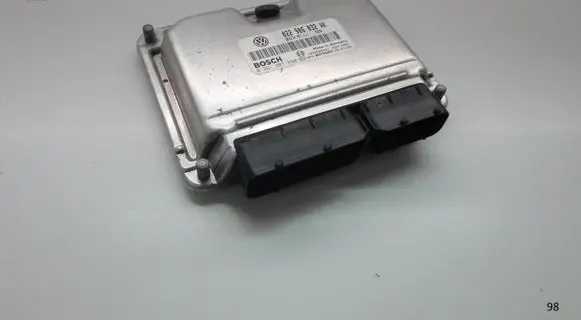 Volkswagen Phaeton Engine control unit/module 022906032AK BOSCH 0261207690
