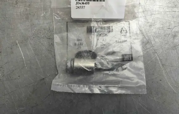 Jaguar F-Pace Nuts/bolts JDE36455