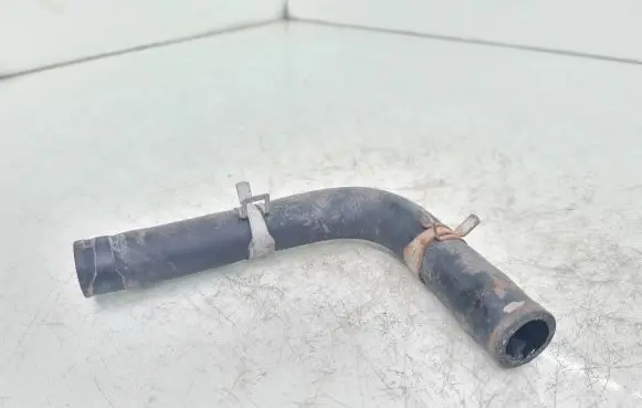Toyota GT 86 Engine coolant pipe/hose