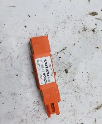 Volvo XC90 Airbag deployment crash/impact sensor 8651754 005123051103 091965