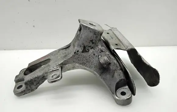 Audi A6 S6 C7 4G Engine mounting bracket 8K0199388BD 4G0199308E