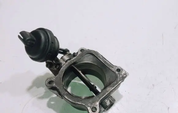 Renault Espace IV Throttle valve
