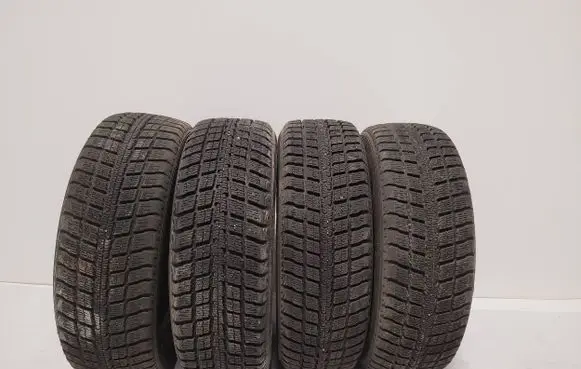 Toyota Yaris R14 winter tire A010753