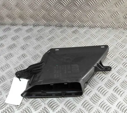 Audi A5 8T 8F Air intake duct part 8K0129618J