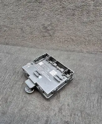 Audi Q7 4M Door control unit/module 4M0959793E 4M0959793C
